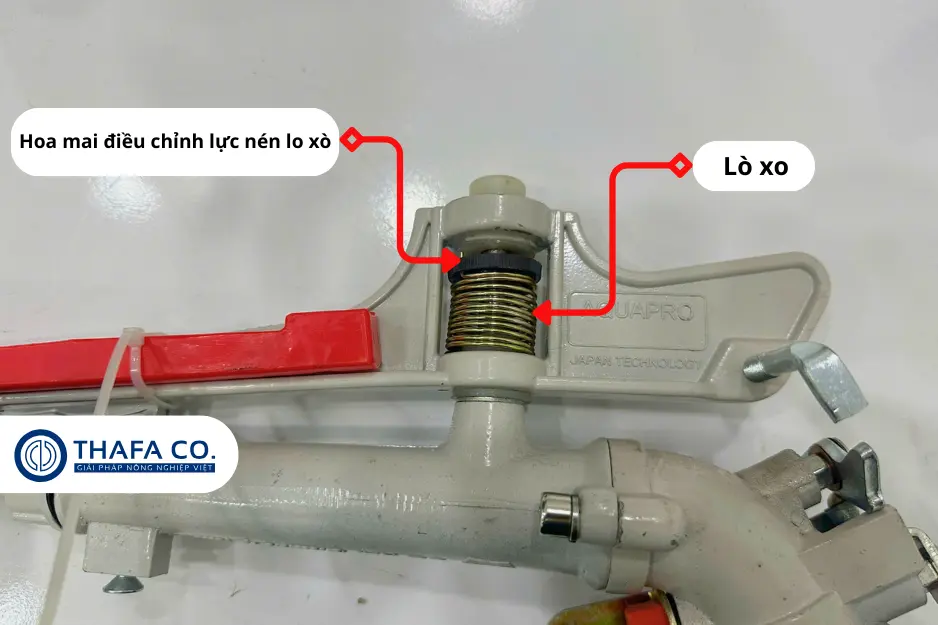 Hướng Dẫn Cách Bảo Dưỡng Béc Tưới Aquapro 30X 2 Làm sạch hoa mai lò xo Béc tưới